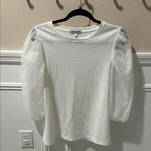 Elegant White Lace Sleeve Top